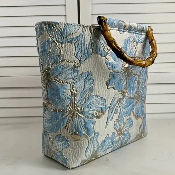 NWOT Floral Blue and Cream Tote Bag with Bamboo Handles - Picture 2 of 6
